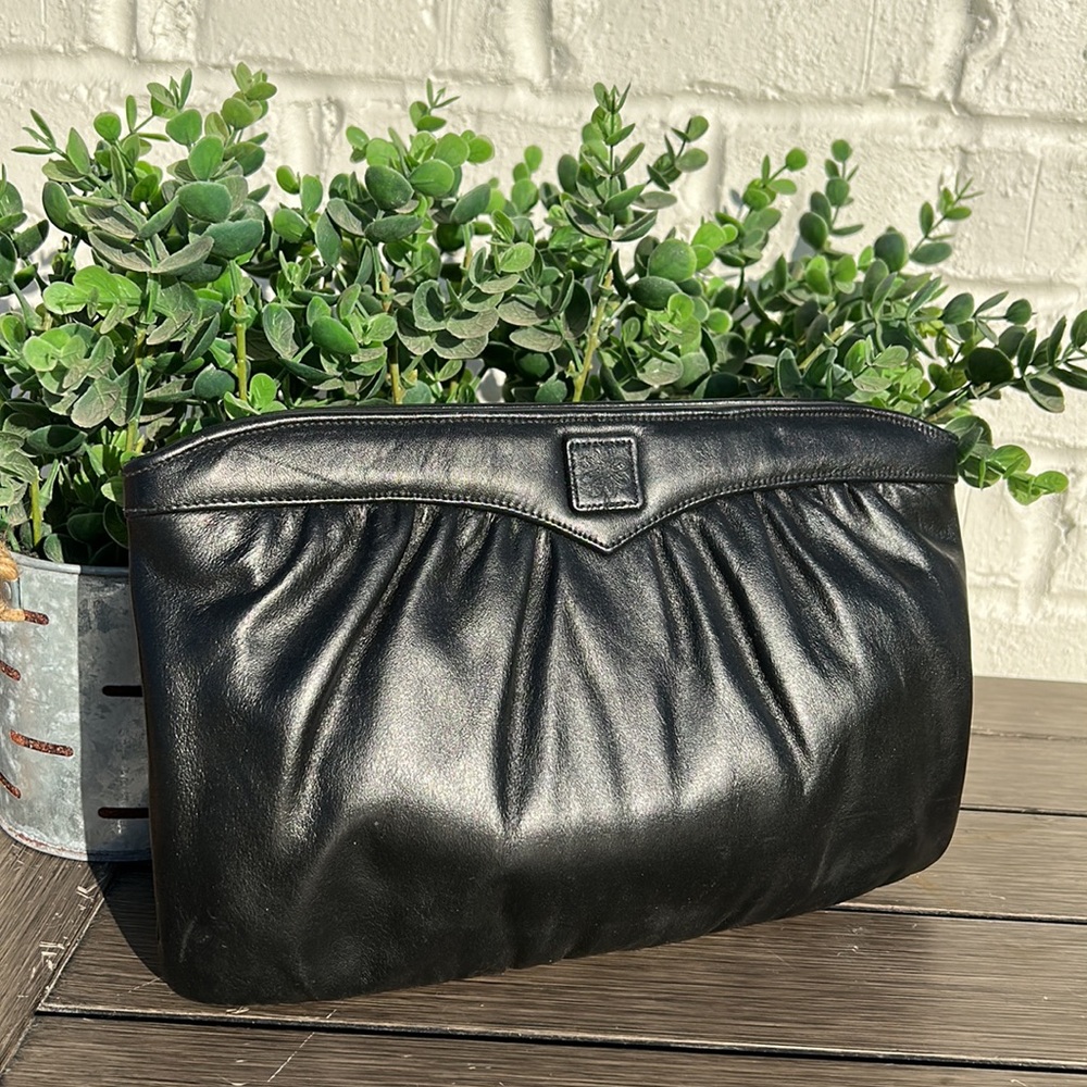 Vintage Black Leather Mardane Purse